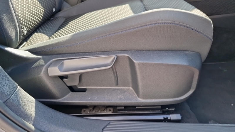 Volkswagen Golf (8) 1.0 tsi opf 110ch life 1er