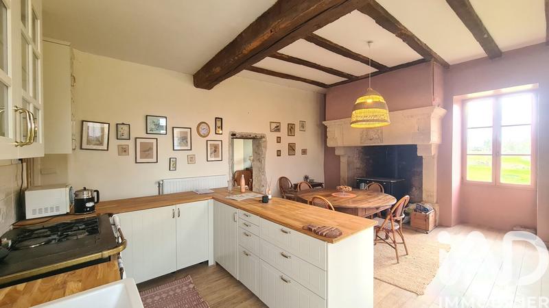 Maison - 200 m² - 4 pièces