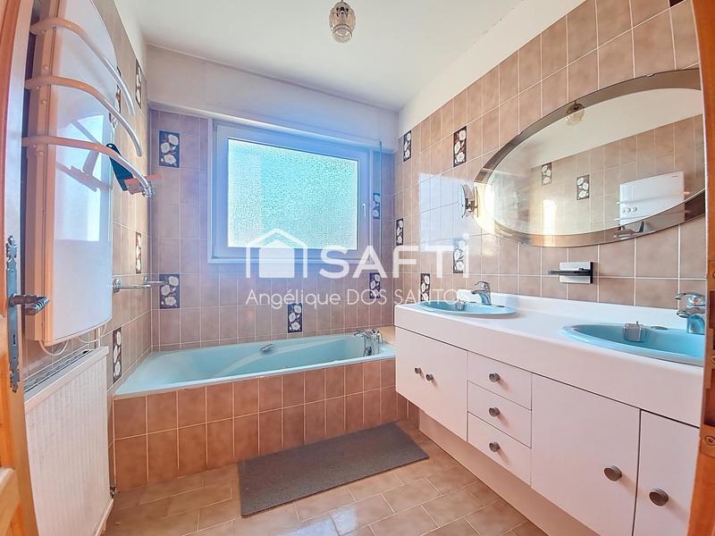 Maison - 115 m² - 5 pièces