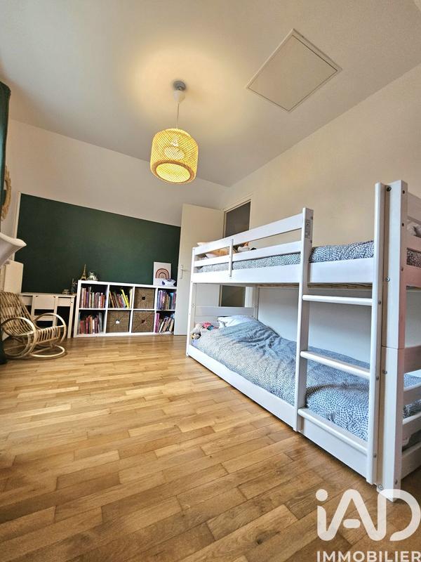 Maison - 97 m² - 5 pièces