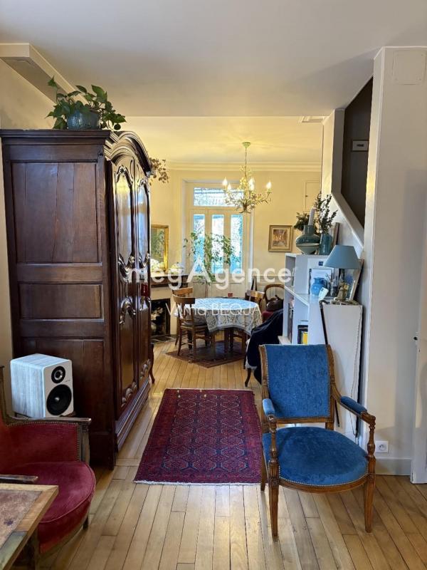 Maison - 107 m² - 6 pièces