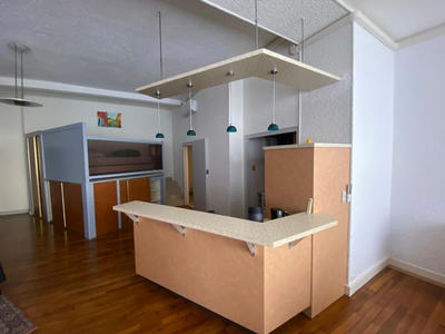 Appartement - 67 m² - 1 pièce