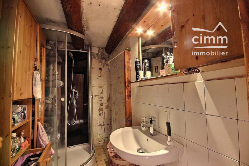 Maison - 90 m² - 3 pièces