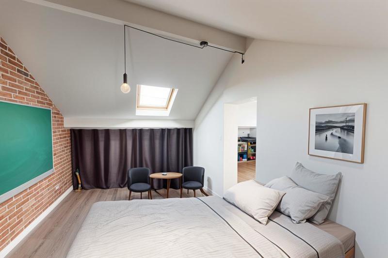 Maison - 205 m² - 6 pièces