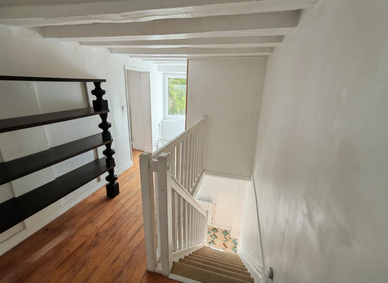 Maison - 167 m² - 8 pièces