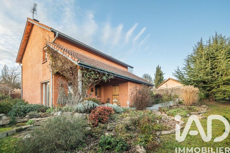Maison - 166 m² - 6 pièces