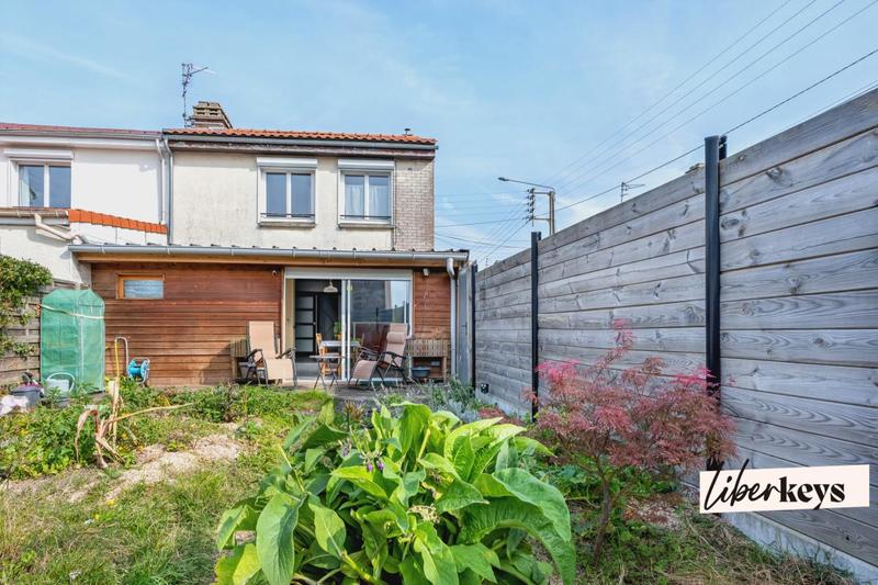 Maison - 86 m² - 4 pièces