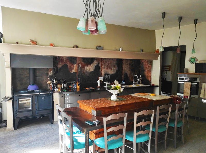 Maison - 799 m² - 25 pièces