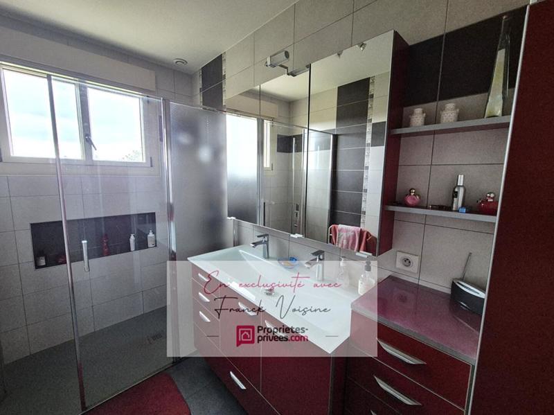 Maison - 109 m² - 7 pièces