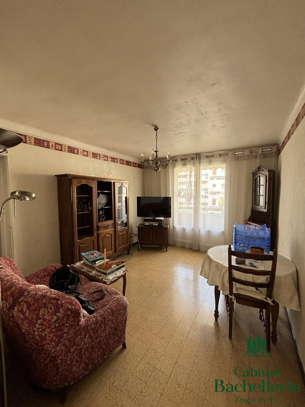 Appartement - 52 m² - 3 pièces