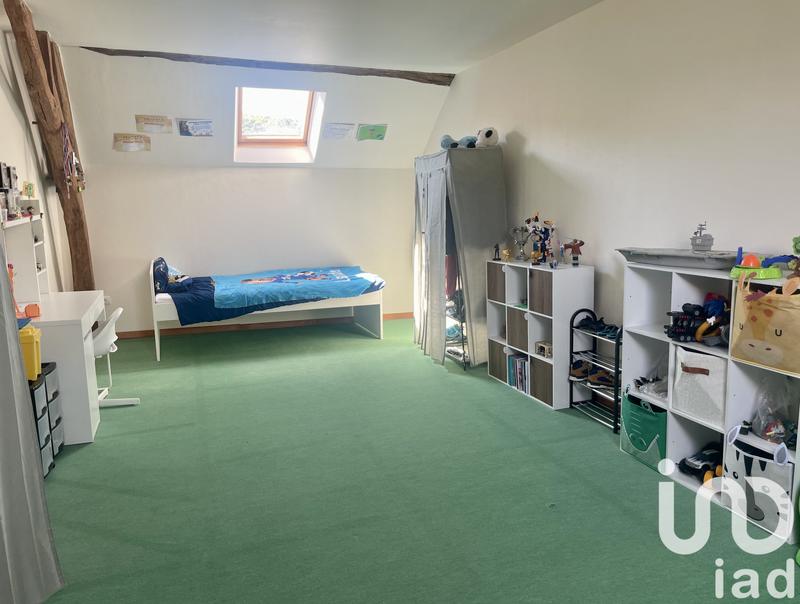 Maison - 230 m² - 9 pièces