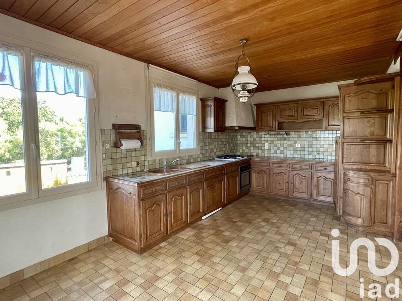 Maison - 149 m² - 8 pièces