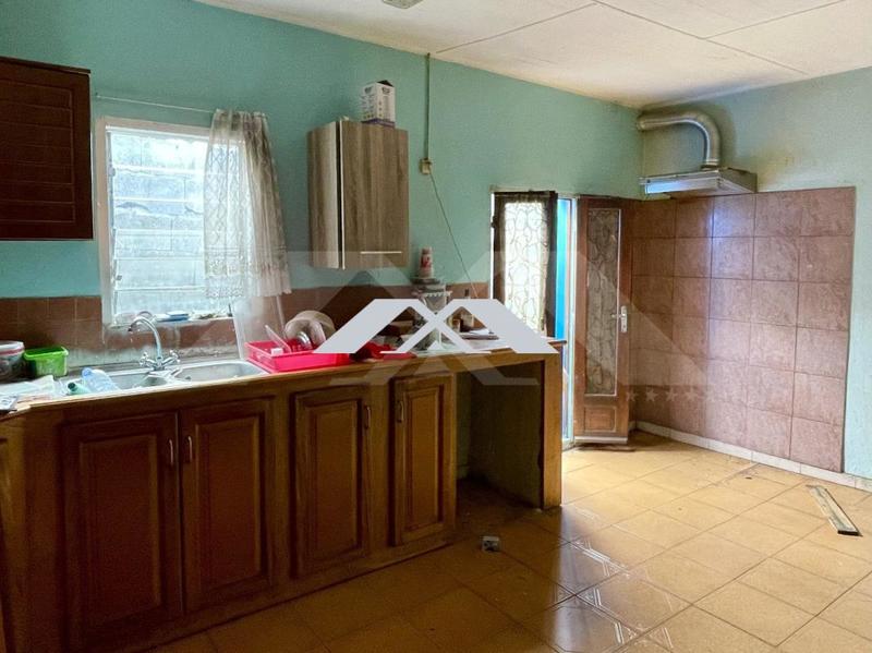 Maison - 165 m² - 5 pièces