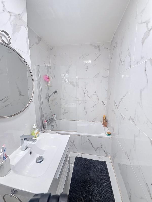 Appartement - 76 m² - 4 pièces