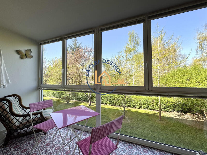 Appartement - 92 m² - 4 pièces