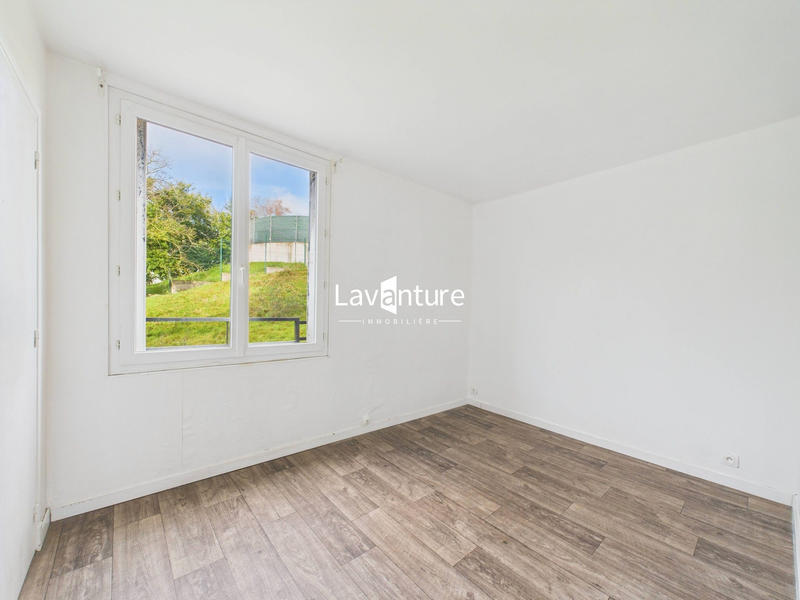 Appartement - 81 m² - 5 pièces