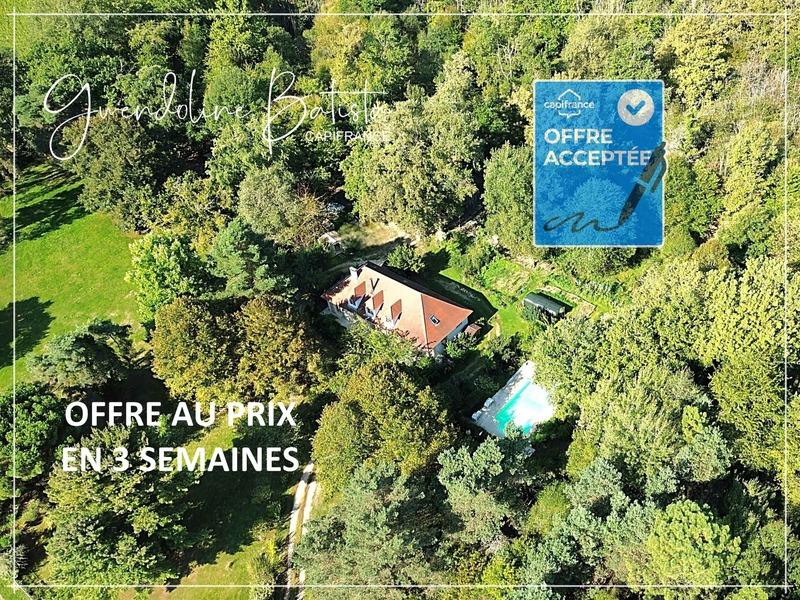 Maison - 217 m² - 8 pièces