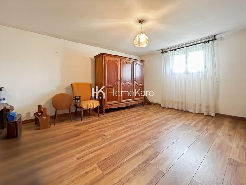 Maison - 136 m² - 6 pièces