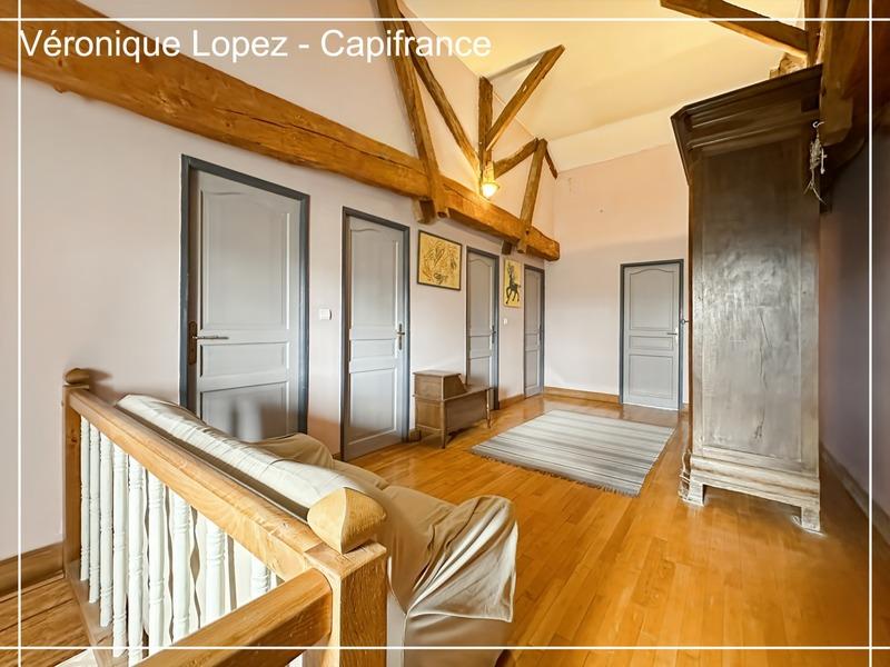 Maison - 524 m² - 8 pièces