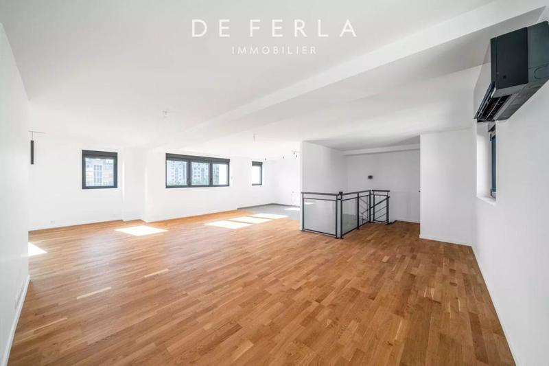 Duplex - 189 m² - 7 pièces