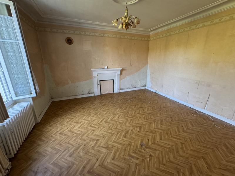 Maison ancienne - 110 m² - 5 pièces