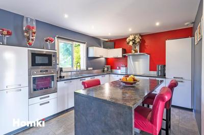 Villa - 141 m² - 5 pièces