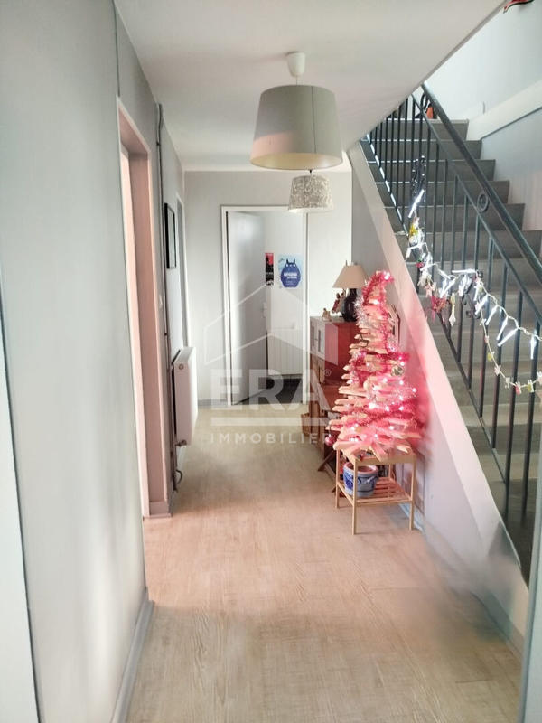 Maison - 148 m² - 5 pièces