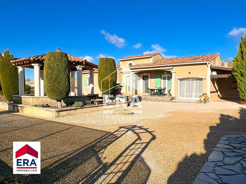 Maison - 150 m² - 5 pièces