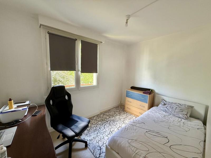 Appartement - 77 m² - 4 pièces