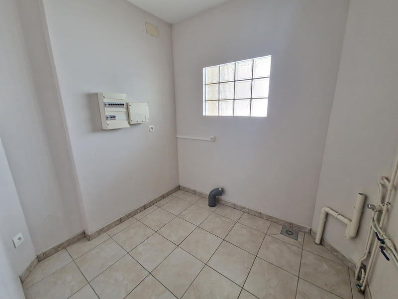 Appartement - 90 m² - 3 pièces