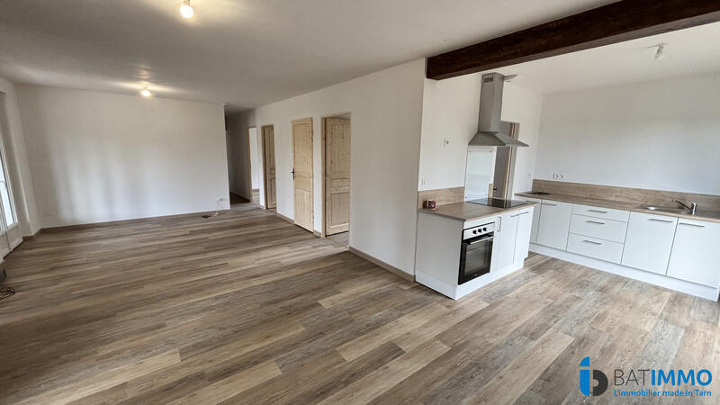 Maison - 97 m² - 5 pièces