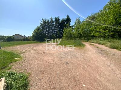 Immeuble - 60 m² - 16 pièces