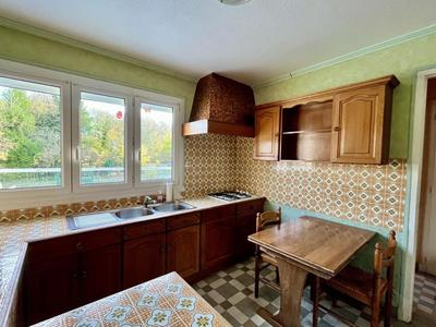 Maison - 85 m² - 4 pièces