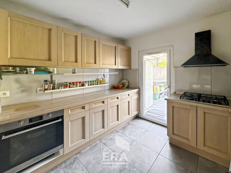 Maison - 126 m² - 6 pièces