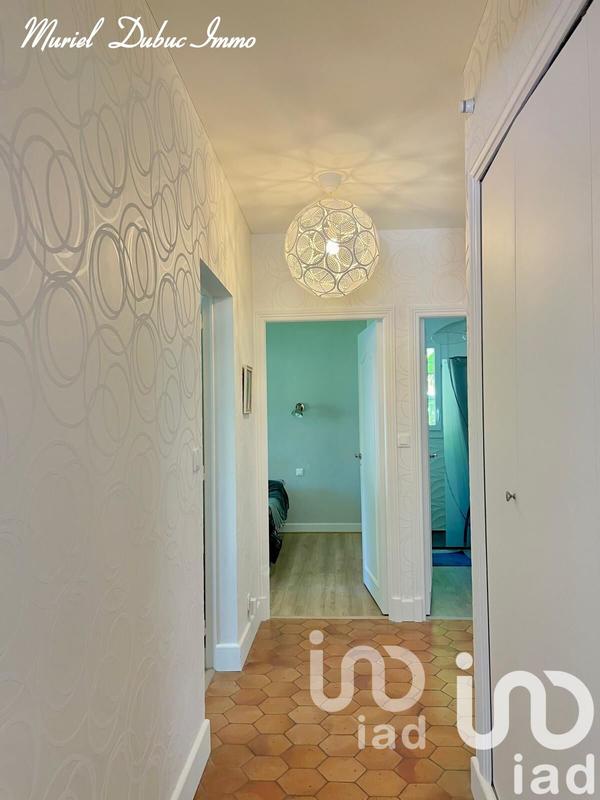 Maison - 201 m² - 5 pièces