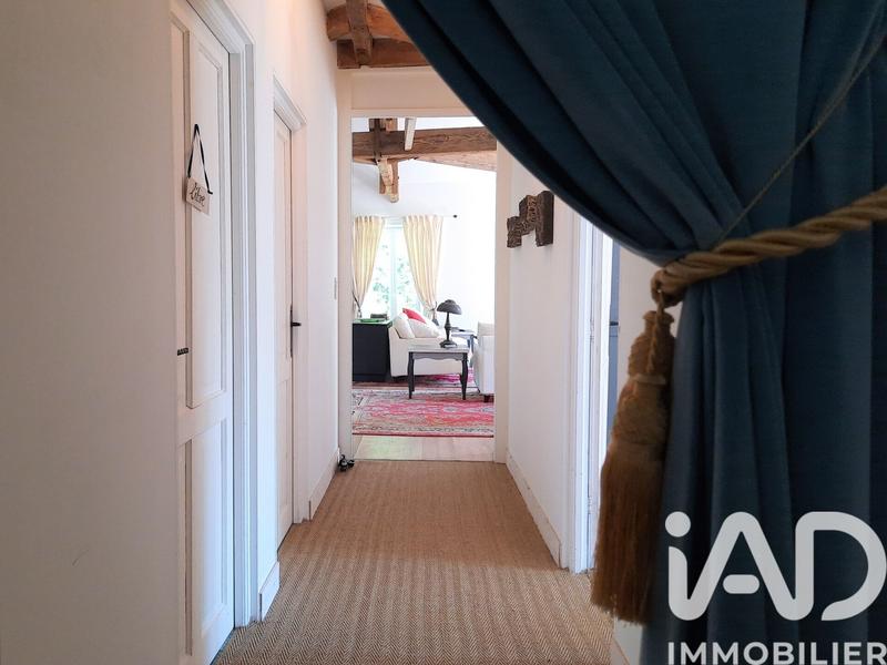 Maison - 354 m² - 10 pièces