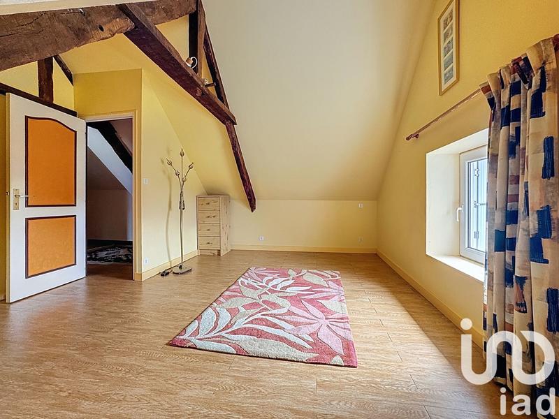 Maison - 167 m² - 8 pièces