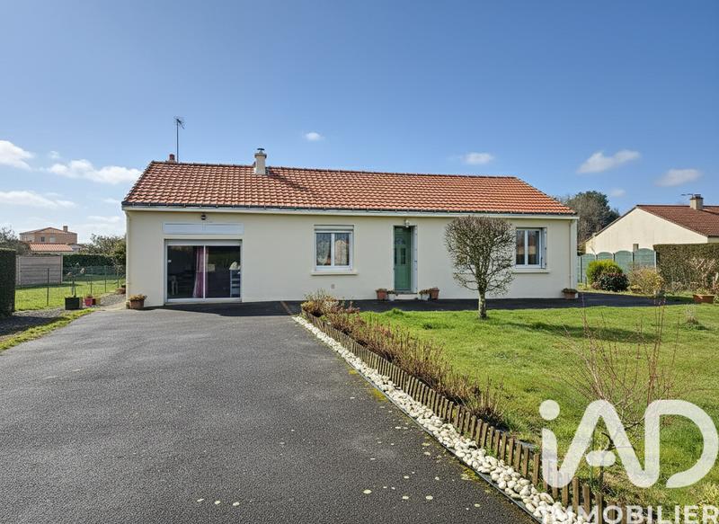 Maison - 94 m² - 5 pièces