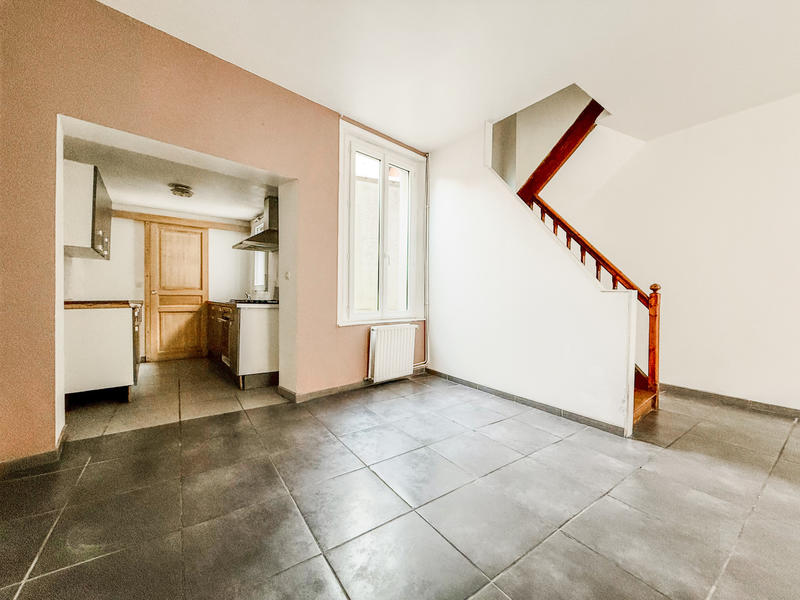 Maison - 85 m² - 4 pièces