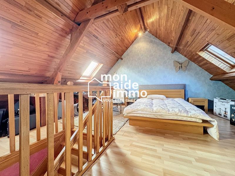 Maison - 350 m² - 9 pièces