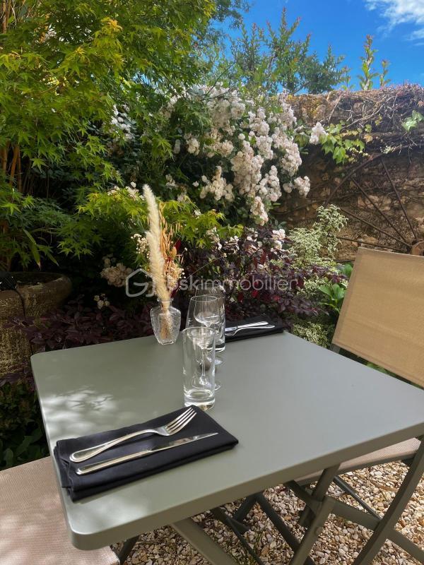 Bureau - 779 m² - 18 pièces