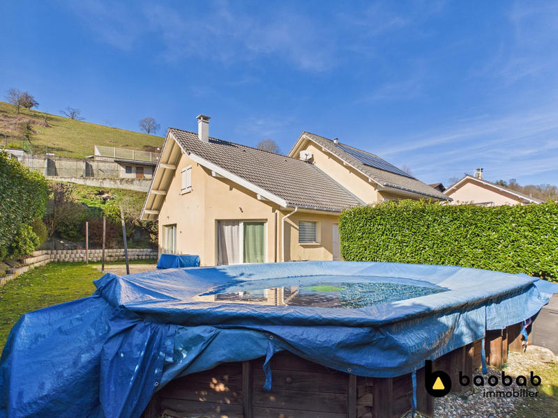 Maison - 120 m² - 5 pièces