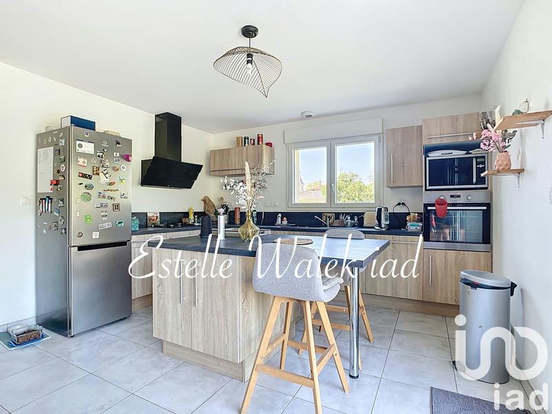 Maison - 98 m² - 5 pièces