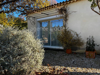 Maison - 75 m² - 3 pièces