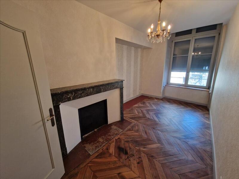 Appartement - 105 m² - 4 pièces