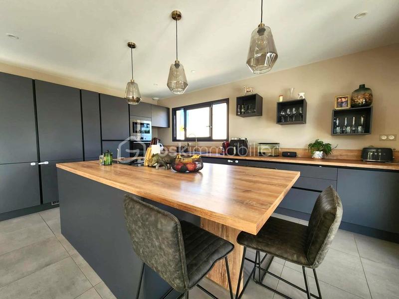 Villa - 134 m² - 4 pièces