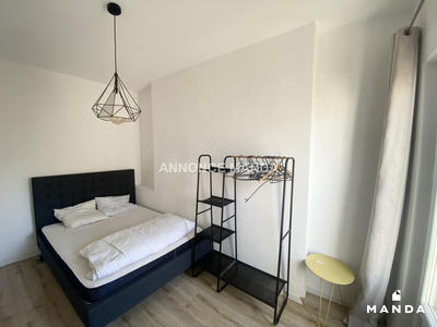Chambre - 10 m² - 4 pièces