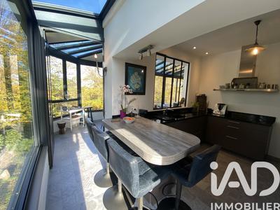 Maison - 140 m² - 7 pièces