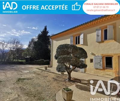 Maison - 110 m² - 4 pièces