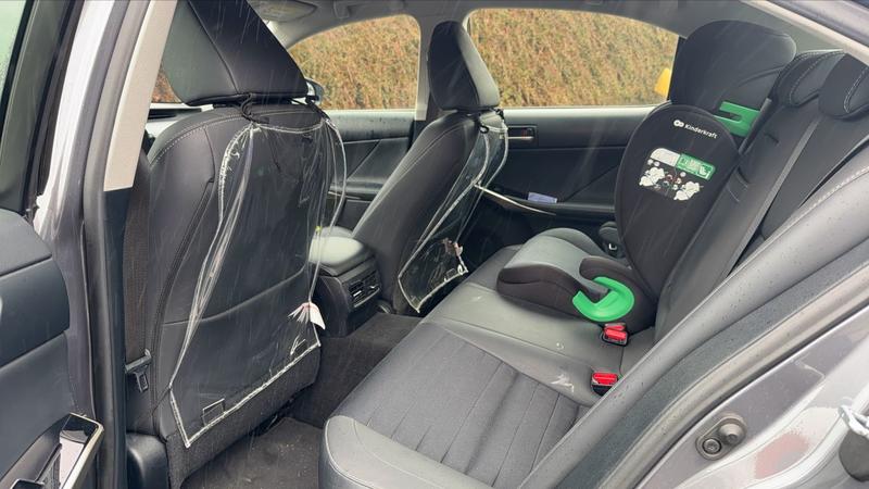 Lexus Is 2.5 Vvt-i 223 300h E-Cvt Pack Business